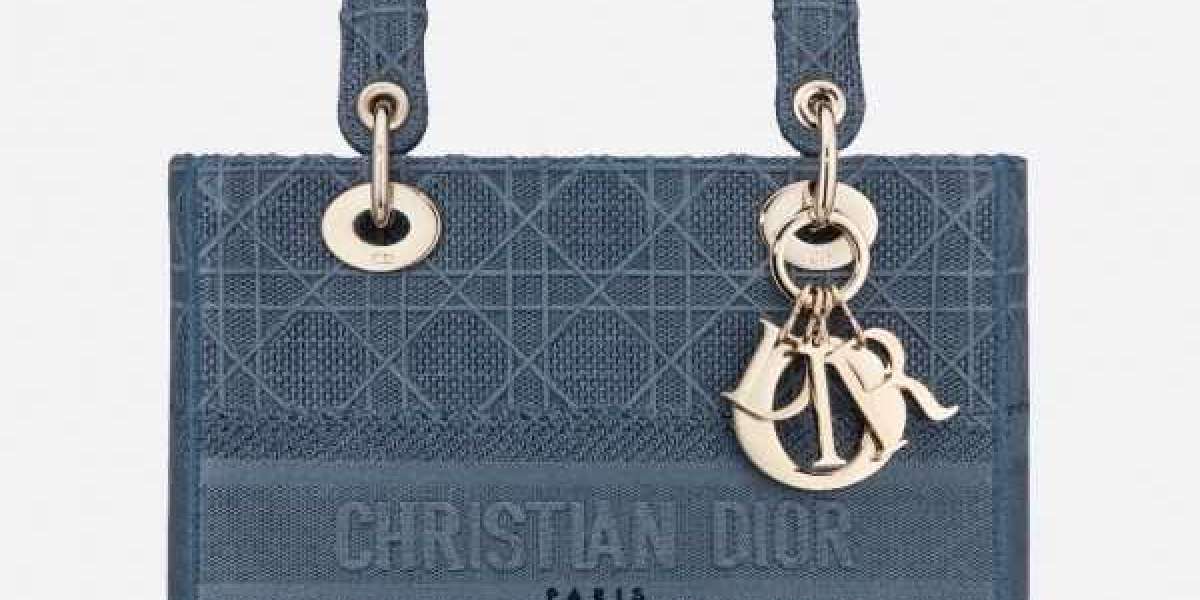 dior bags outlet media around four
