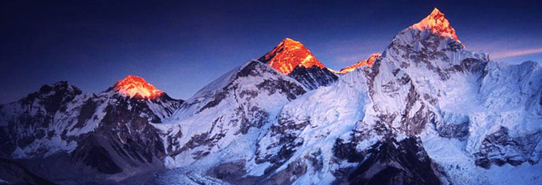 Everest Base Camp Trek 12 Days : Hike To Kalapatthar And EBC