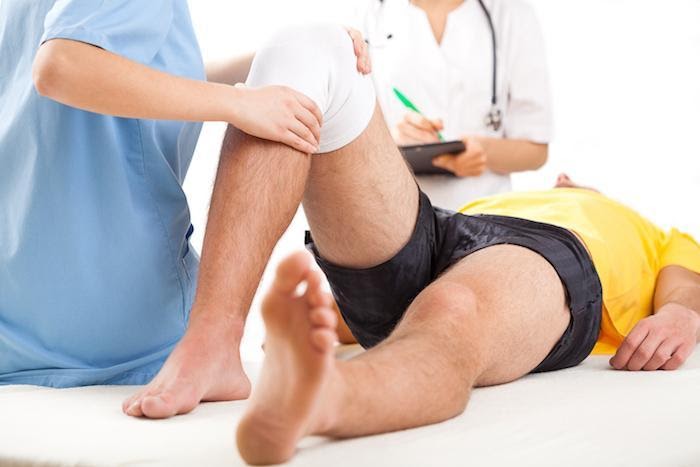 Expert Ankle Pain Therapist in Miami and Meniscus Tear Specialist in Florida - USA Sports Medicine