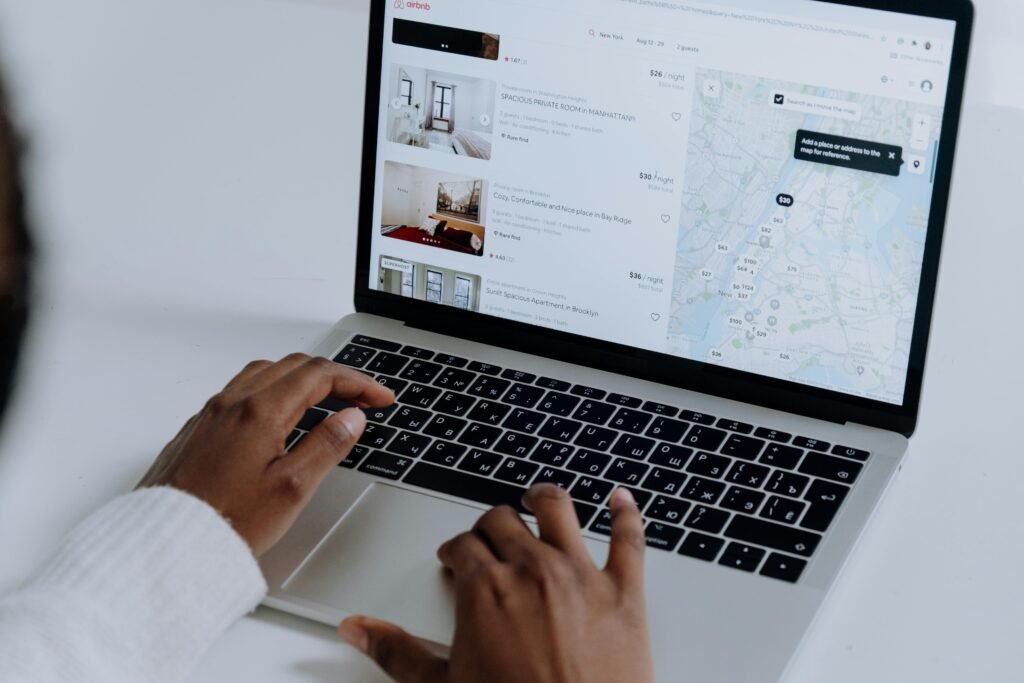 The Advantage of Online Hotel Reservation Software for Travelers